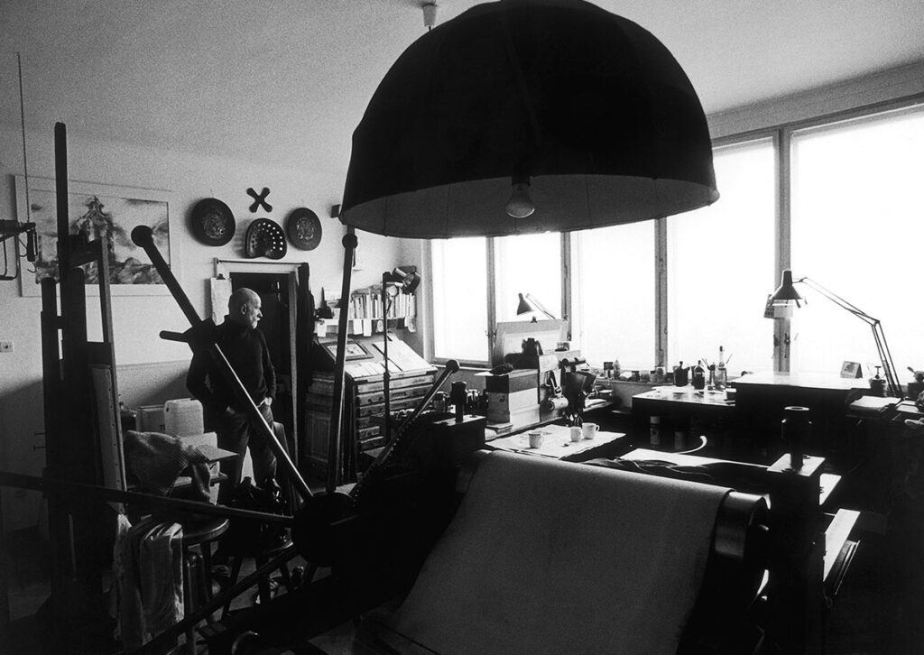 johann klinger, heinrich heuer in seinem atelier, etwa 1990